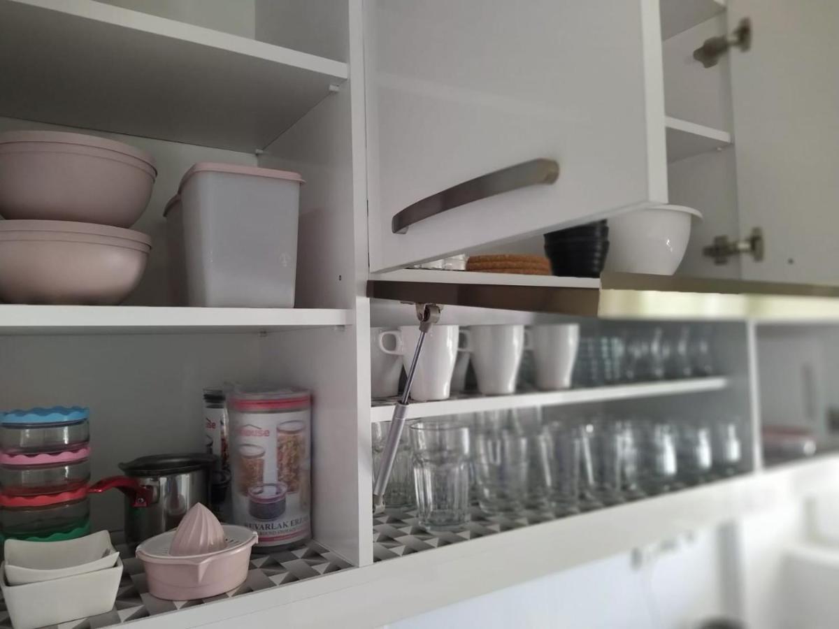 Cesme Burcu Sitesi Yaman Villa Eksteriør billede