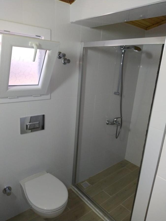 Cesme Burcu Sitesi Yaman Villa Eksteriør billede