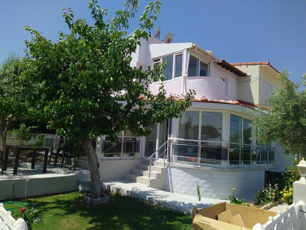 Cesme Burcu Sitesi Yaman Villa Eksteriør billede
