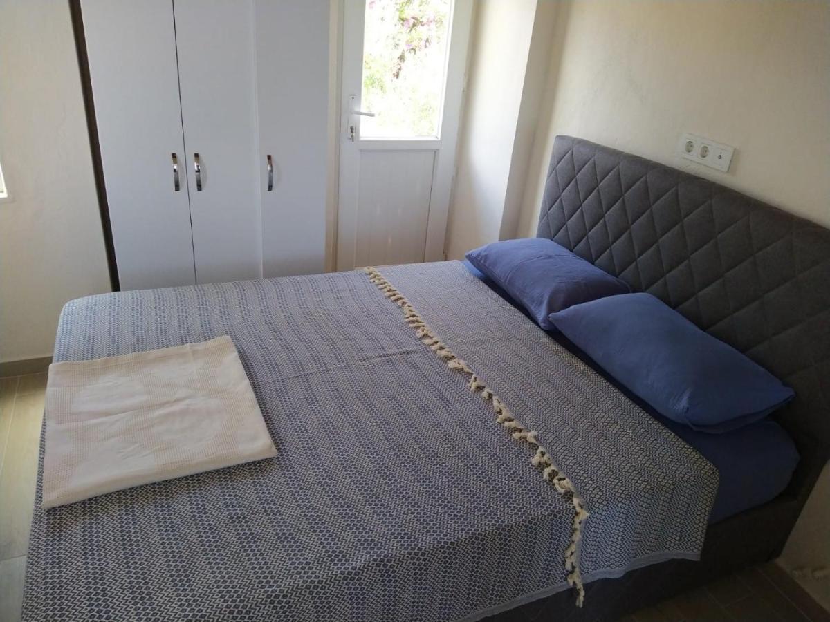 Cesme Burcu Sitesi Yaman Villa Eksteriør billede