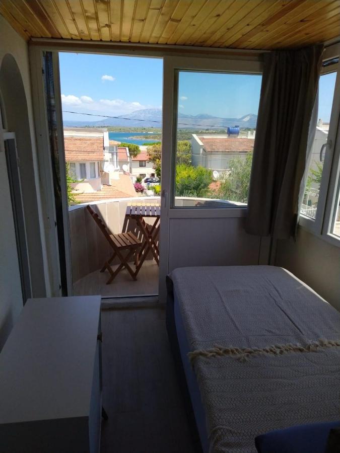 Cesme Burcu Sitesi Yaman Villa Eksteriør billede