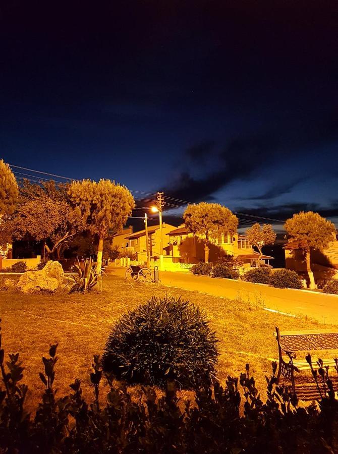 Cesme Burcu Sitesi Yaman Villa Eksteriør billede